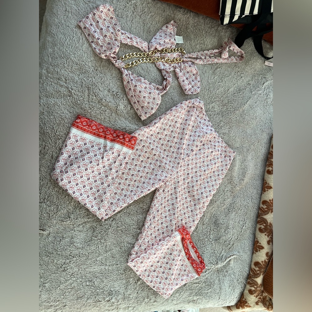 SHEIN 2-Piece Boho Print Set: Halter Top & Wide Leg Pants | Size M